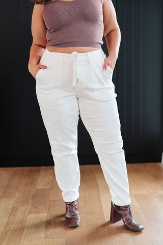 Denim Charlene High Rise Jogger in Ecru