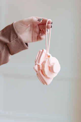 Accessories Collapsing Silicone Water Bottle in Diamond Pink