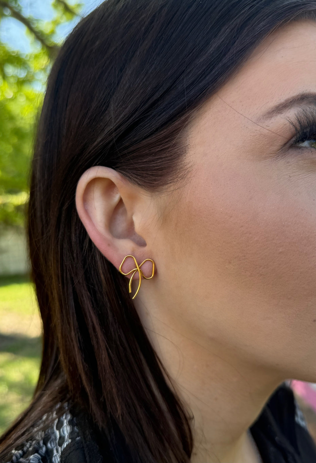 **SALE**Dainty Bow Earrings