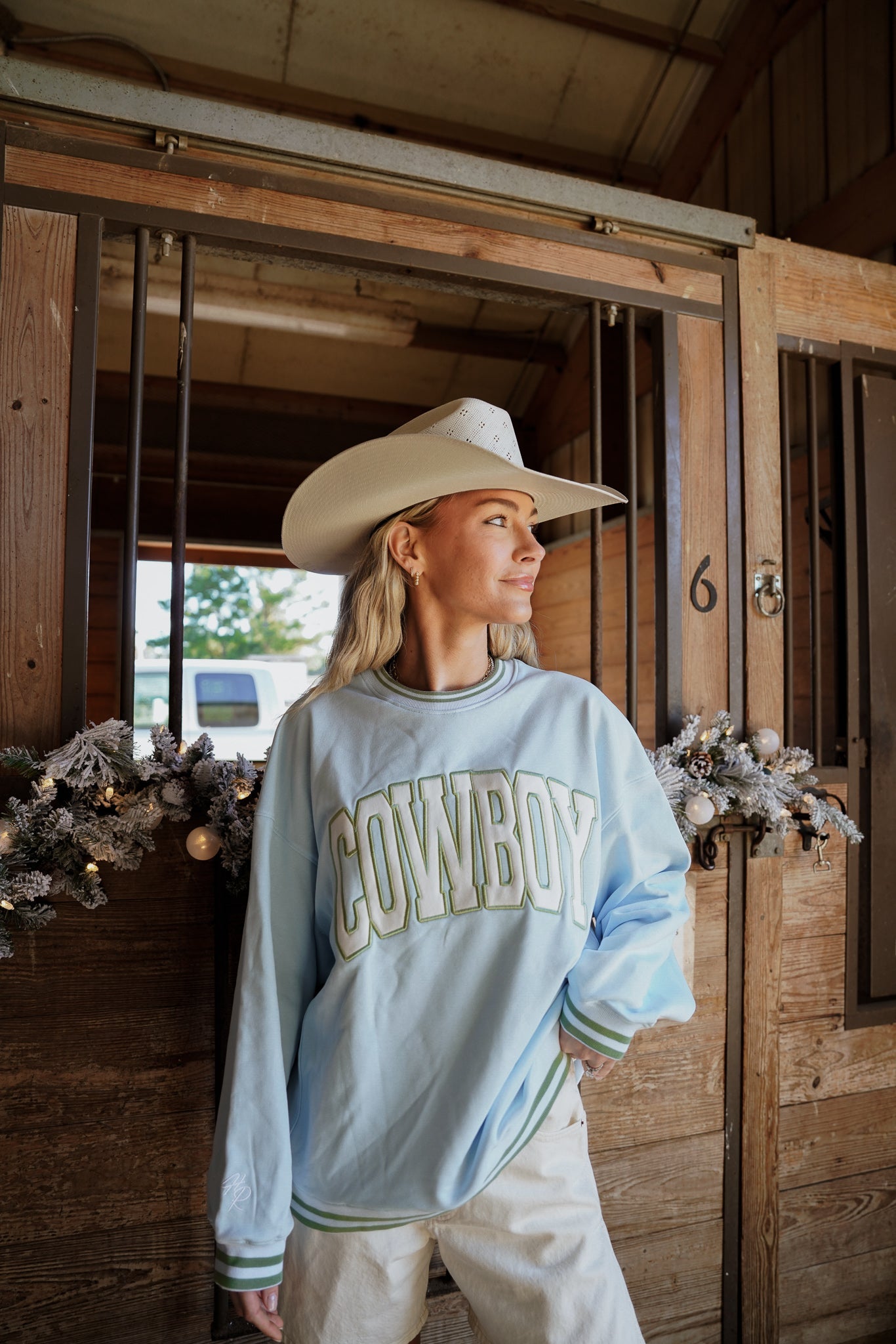 Sweatshirt Cowboy - Blue Vintage Crewneck Sweatshirt