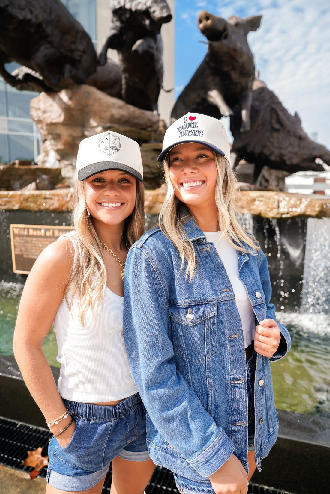 I Heart Touchdowns - Navy Vintage Trucker Hat