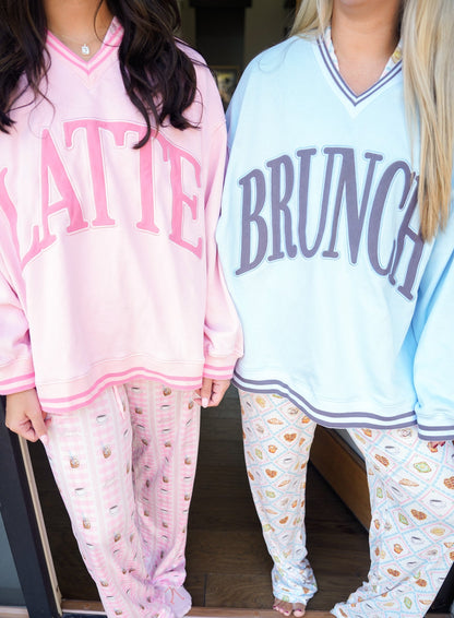Sweatshirt Brunch - Blue Vintage V-Neck Sweatshirt