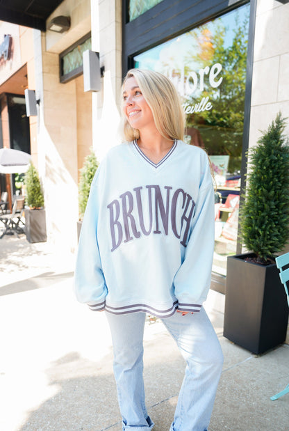 Sweatshirt Brunch - Blue Vintage V-Neck Sweatshirt