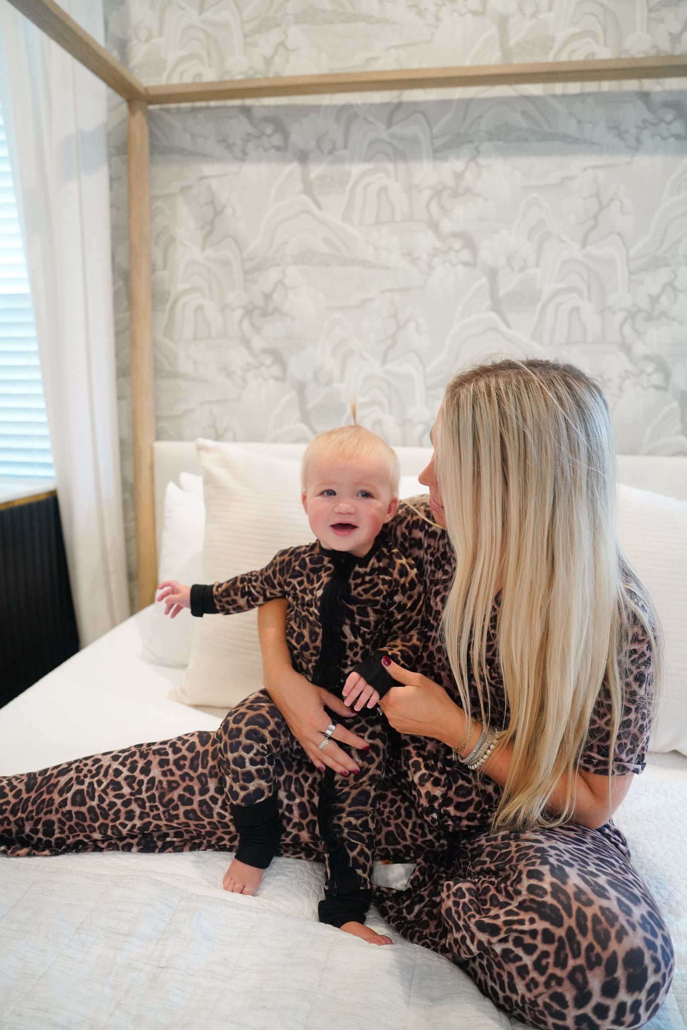 Pajamas Leopard - Bamboo Sleeper