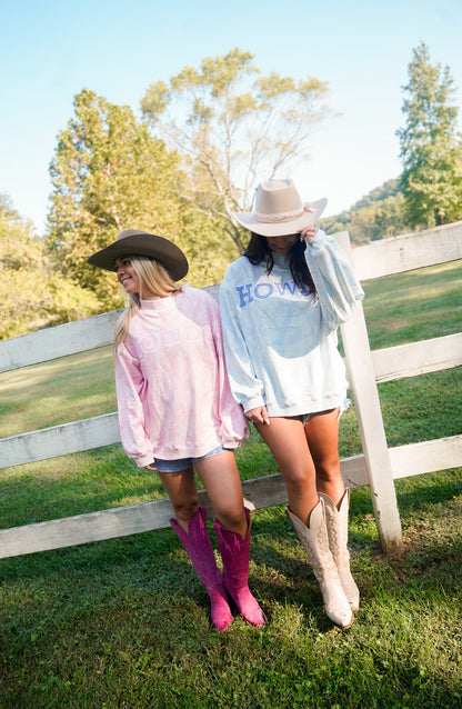 Howdy - Camo Vintage Crew-Neck Sweatshirt