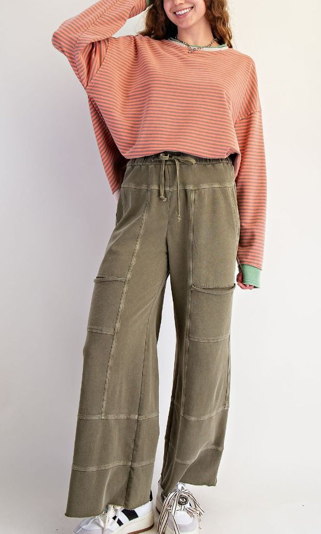 EASEL Washed Olive Cargo Wide-Leg Lounge Pants