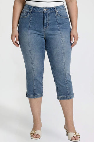 Women's Plus Pin Tuck Capri