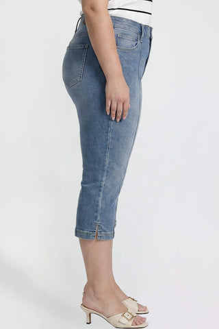 Women's Plus Pin Tuck Capri
