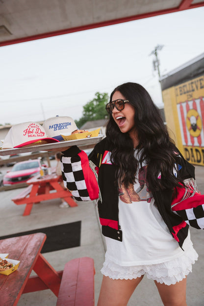 Hat Makes me Want a Hot Dog - Red Vintage Trucker Hat