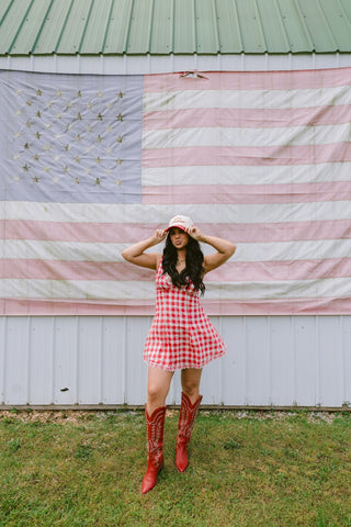 Hat Kiss me I'm American - Red Vintage Trucker Hat