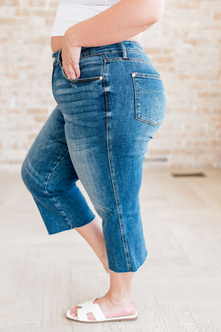 Denim Hayes High Rise Wide Leg Crop Jeans