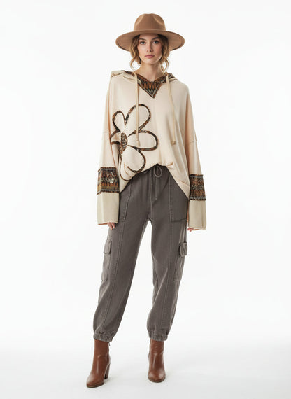 EASEL DAISY PATCH WASHED TERRY HOODIE PULLOVER