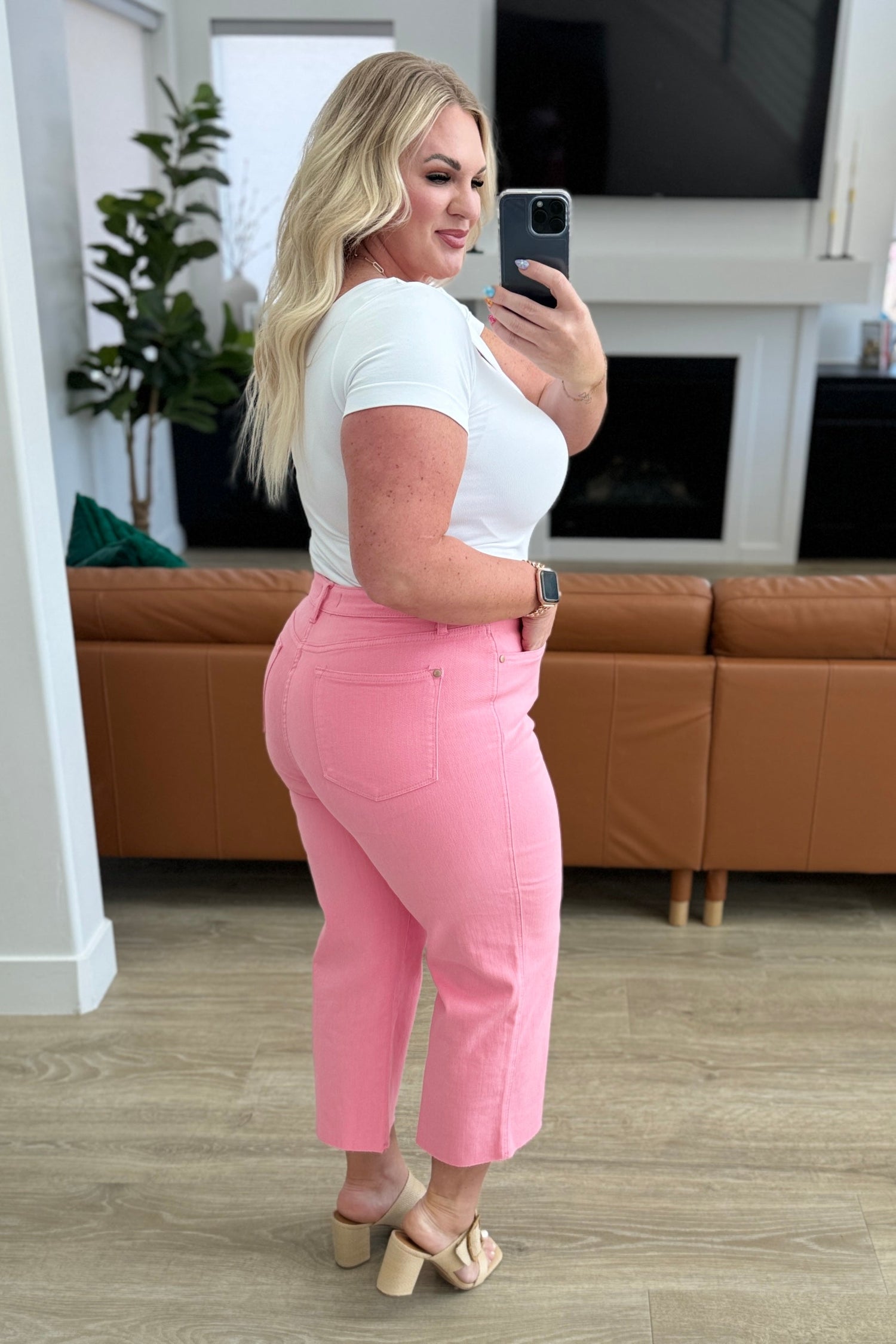 Denim Lisa High Rise Control Top Wide Leg Crop Jeans in Pink