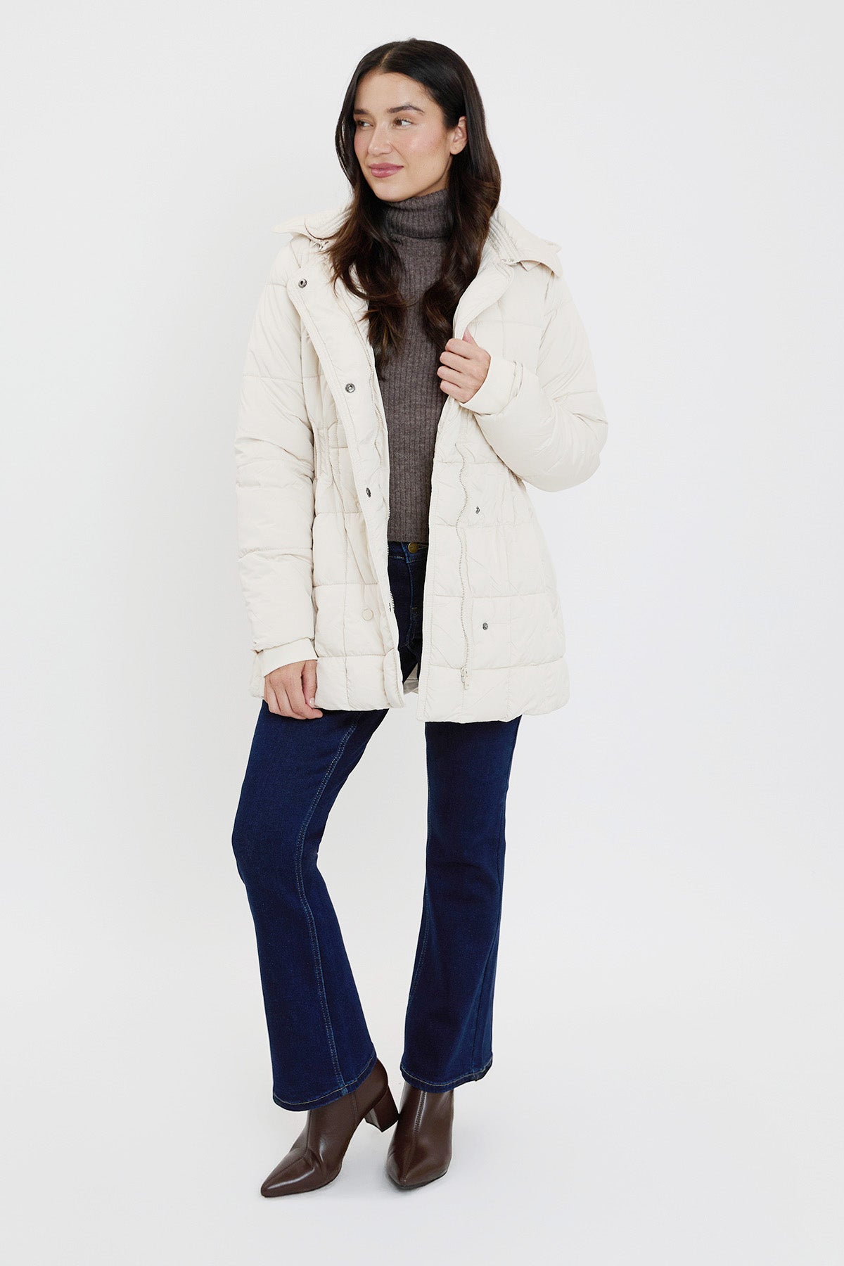 Detailed  Puffer Snap Jacket