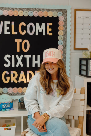 Hat TEACH - Pink Vintage Trucker Hat