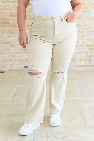 Denim Selena High Rise Distressed 90's Straight Jeans in Bone