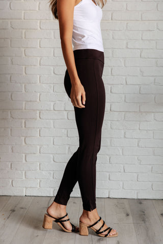 Bottoms Magic Skinny 28" Pants in Chocolate