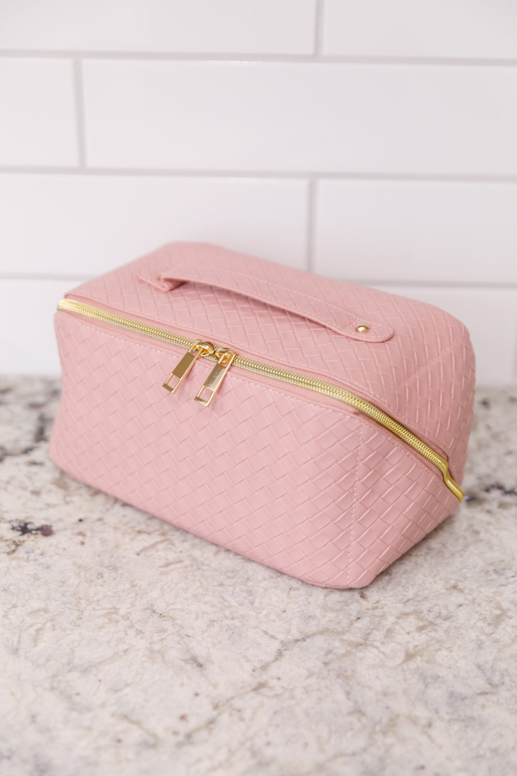 Health &amp; Beauty New Dawn Large Capacity Cosmetic Bag in Pink