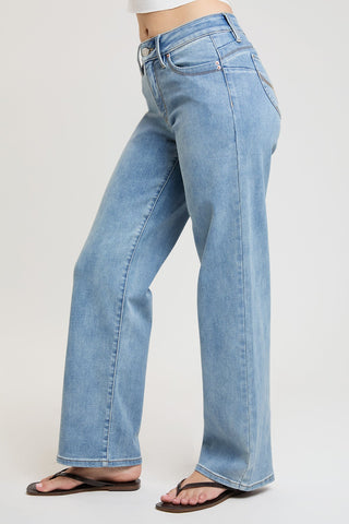 Women's Luxe High Rise WannaBettaButt Straight Jeans