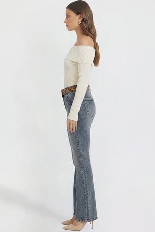 Women's Belted Bootcut Jeans