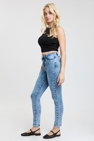 Pants Women's Luxe Riley Skinny Jeans