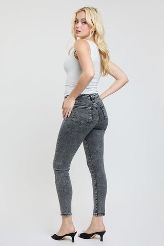 Pants Women's Luxe Riley Skinny Jeans