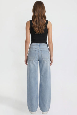 Women's Super Wide Fit with Star Chain