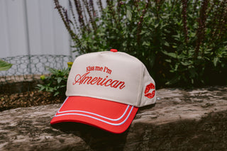 Hat Kiss me I'm American - Red Vintage Trucker Hat