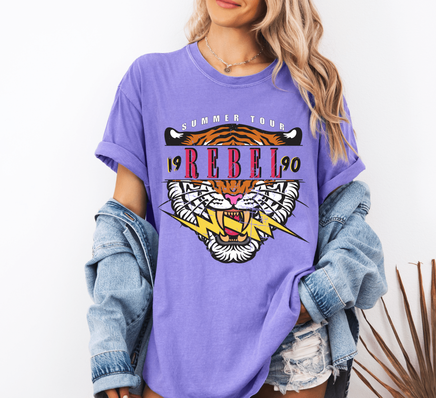 Women - Apparel - Shirts - T-Shirts Rebel Tiger 1990 Graphic Tee