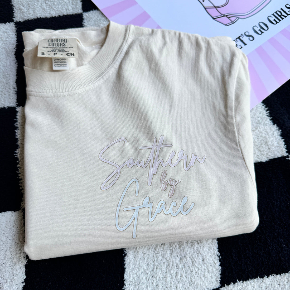 Women - Apparel - Shirts - T-Shirts Southern Grace Graphic Tee