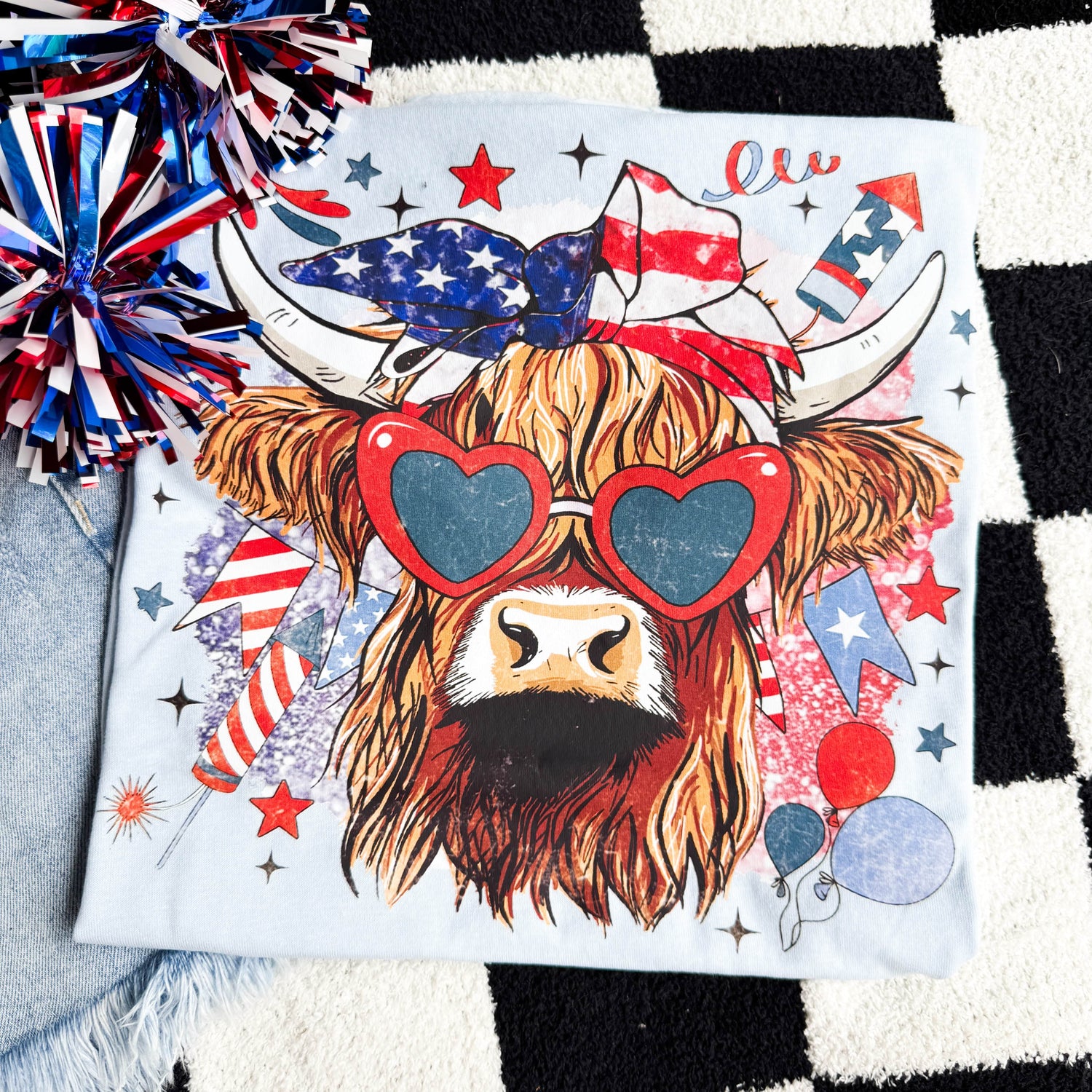 Women - Apparel - Shirts - T-Shirts USA Highland Cow Graphic Tee