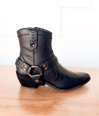 Smithy Suede Ankle Boot in Black