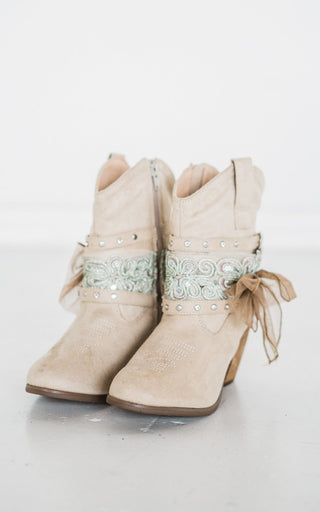 Stash Bootie in Cream