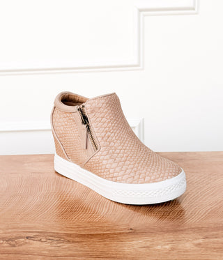 Timmibelle Wedge Sneaker in Blush