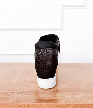 Timmibelle Wedge Sneaker in Black