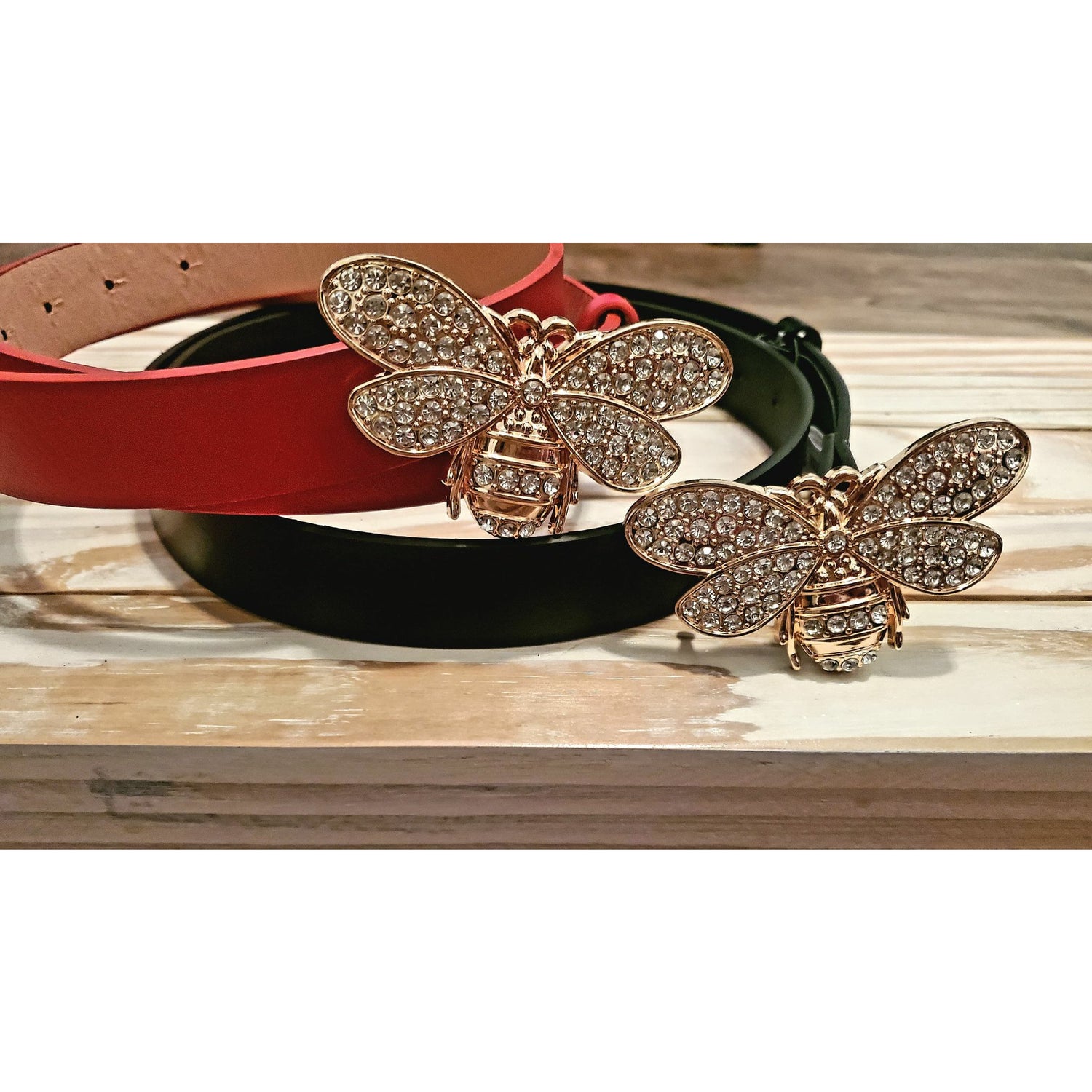 Rhinestone Bee Buckle Belt